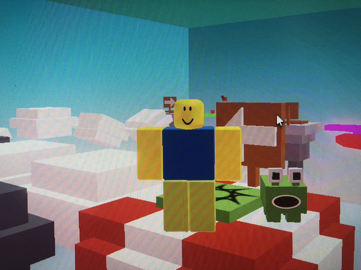 CoM3gan's tweet photo. Roblox stop playin with me 😭😭 #roblox #fixthis #noob #obby https://t.co/RkL0oxOJlr