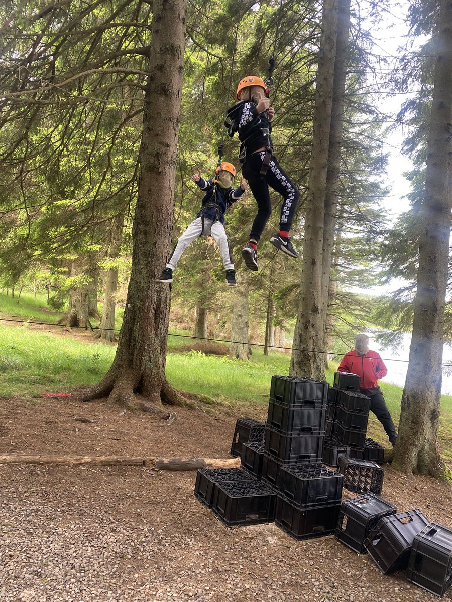 St_GeorgesCPS's tweet photo. Abseiling and crate stacking really challenged us this morning! Year 6 are having a blast 🧗‍♀️ https://t.co/Fz4RuQRRwQ