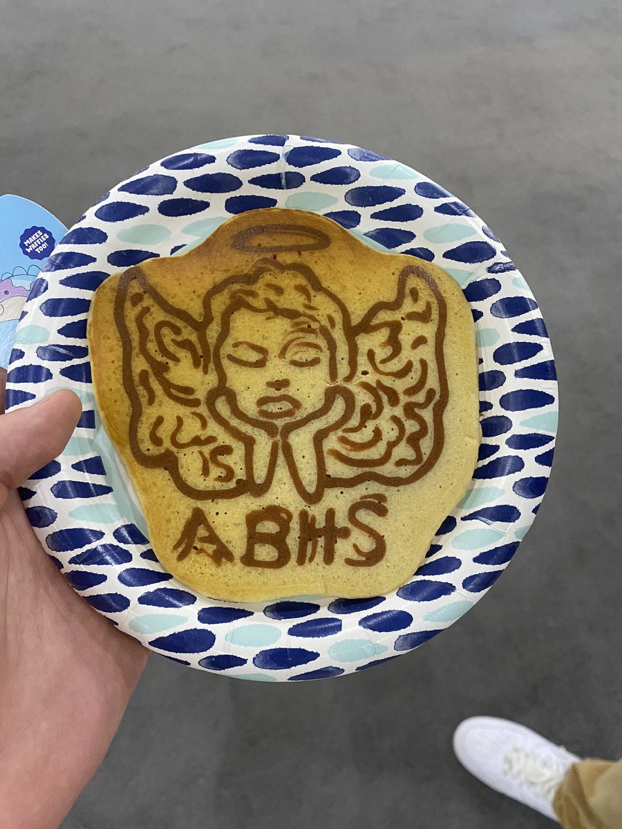 Breakfast of Champions <a href="/GetcakedLA/">Get Caked</a> 

@AngelBabyHitSqd 
#happygrub