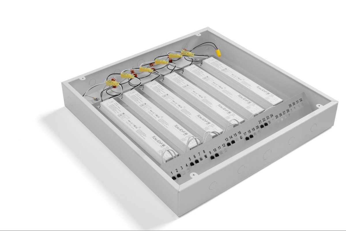 VodeLight's tweet image. The Neatly Organized Driver Enclosure makes room for more than just a box of drivers. It’s a process of specifying, configuring, locating, and delivering optimized power that simplifies life for everyone involved.

#vode #vodelighting #vodelight #vodenode #electriciansrule #light