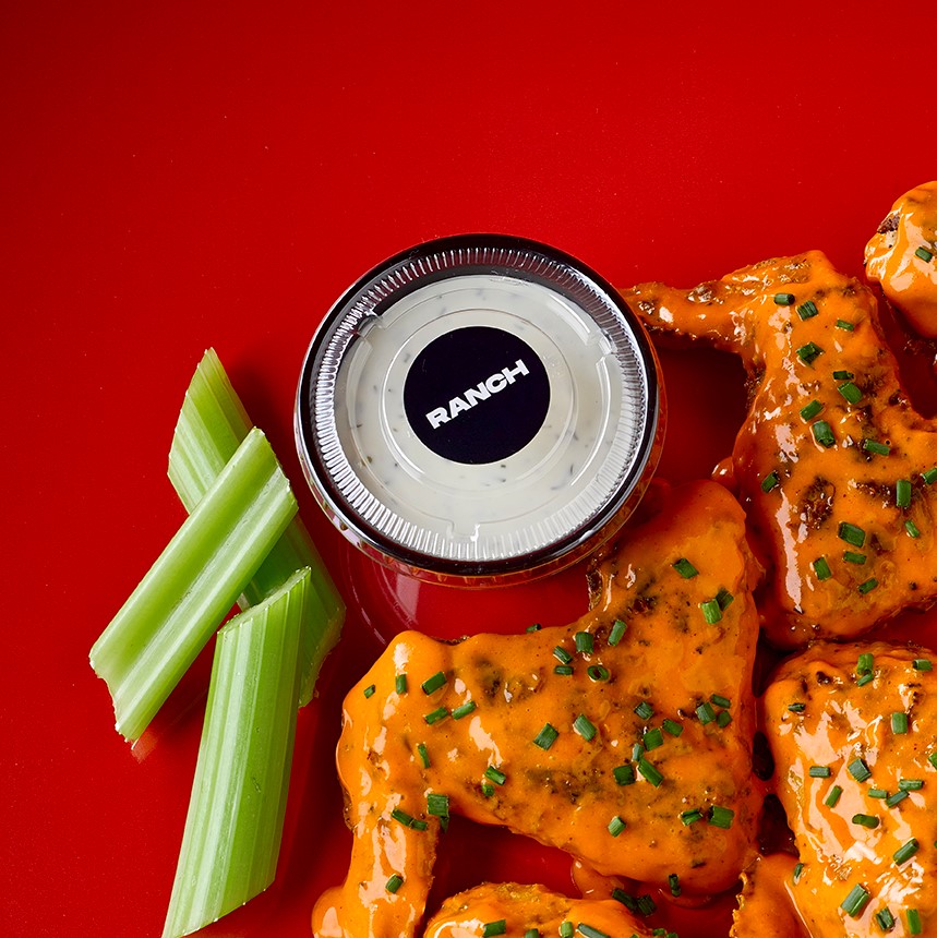 FilthyWings's tweet photo. Dripping Buff? More like Health Buff 😤

Our Dripping Buff wings come with celery, which basically means they're one of your five a day 🥦 https://t.co/g5mynieGY5