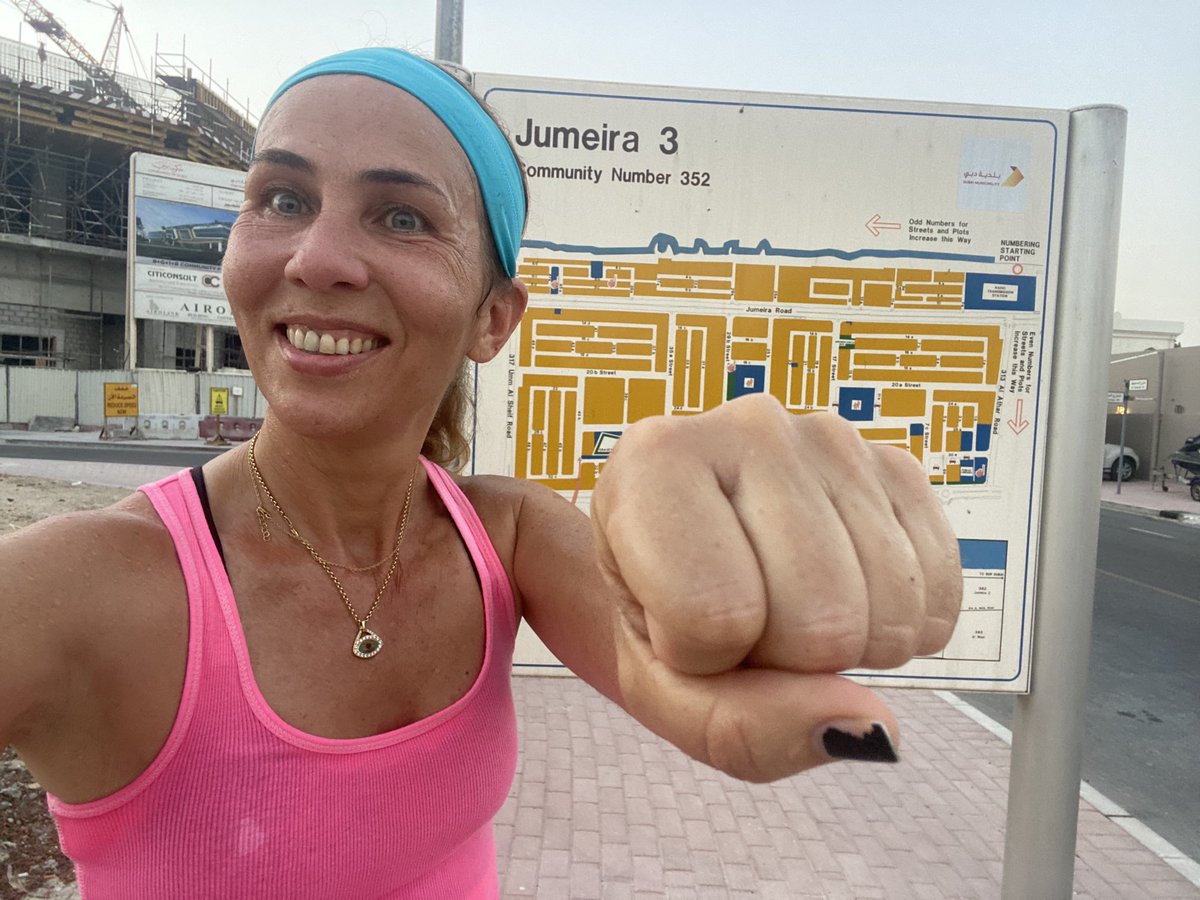 PinkTaxiRunner's tweet photo. Your heart is the size of a fist because you need to fight #LoraMathis #everysinglestreet https://t.co/nJd0Ve2TEh