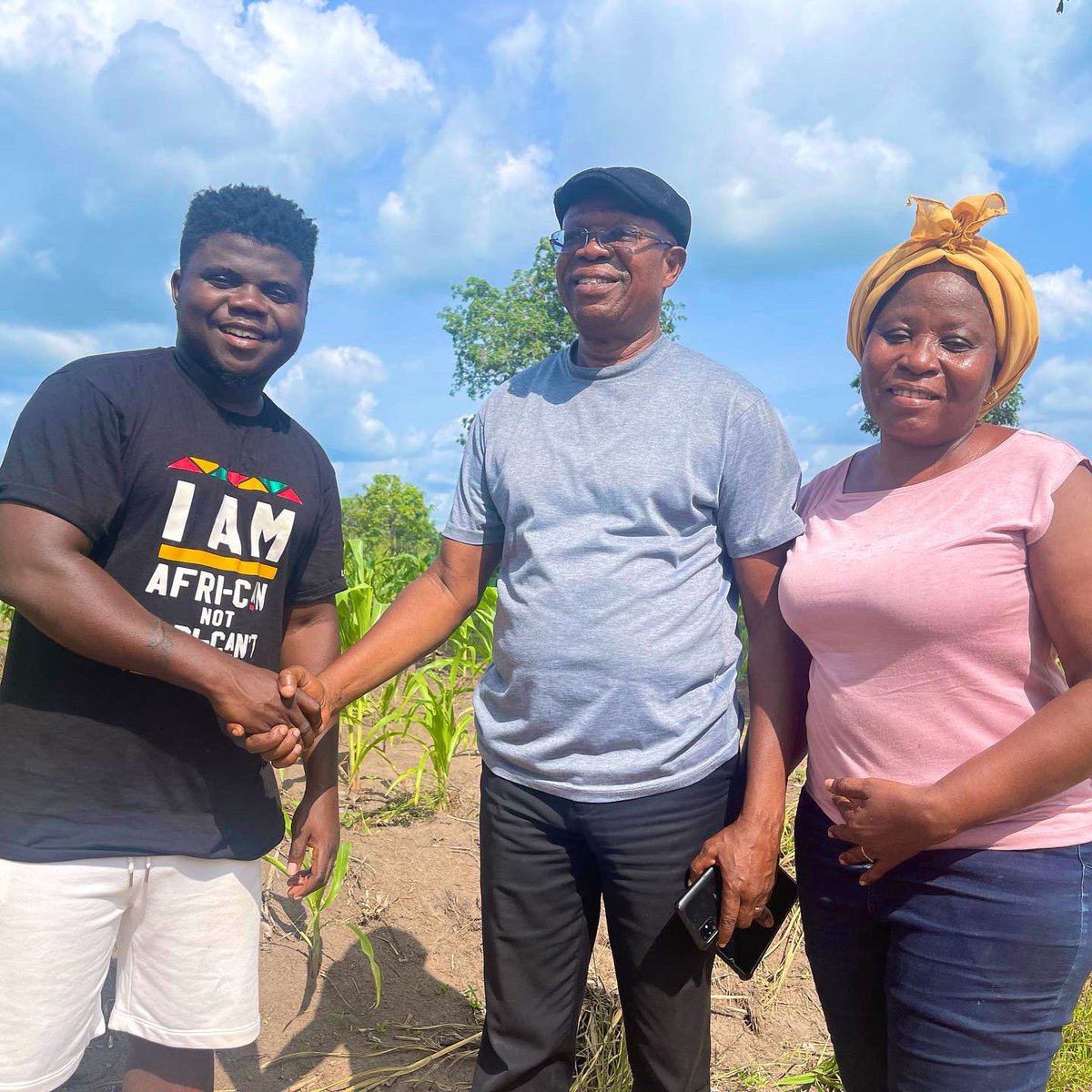 wode_maya's tweet photo. Omg!Can you believe it???A grateful family just gifted me 5 acres of land just to appreciate the work that I do!
I am truly blessed &amp; grateful🙏🏿 https://t.co/OrEDdFc2AZ