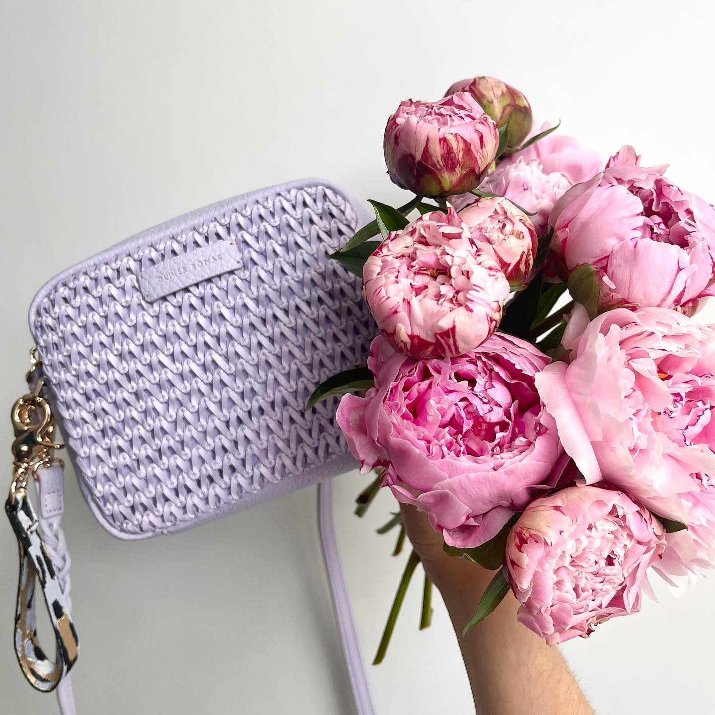 Oliver bonas camera bag sale