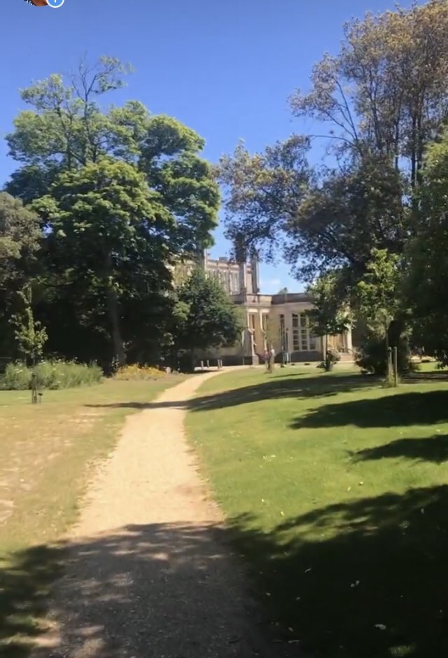 ToriMellorMusic's tweet photo. โฆwhen youโre jogging (slowly!) through a forest and a castle appears #forgotmytiara ! #castle #singerslife #showfit #strongnotskinny https://t.co/Jo092MmkLI