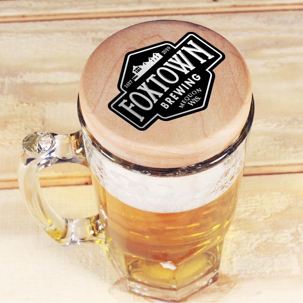 Keep falling leaves and the other less tasty parts of nature out of your drinks with our custom-printed mug covers! Perfect for beer gardens and patios.

#standoutatthetap
•
•
•
#steinkrone #mugcover #beergarden #craftbeer #beer #madeinamerica #branding #breweries #distillery