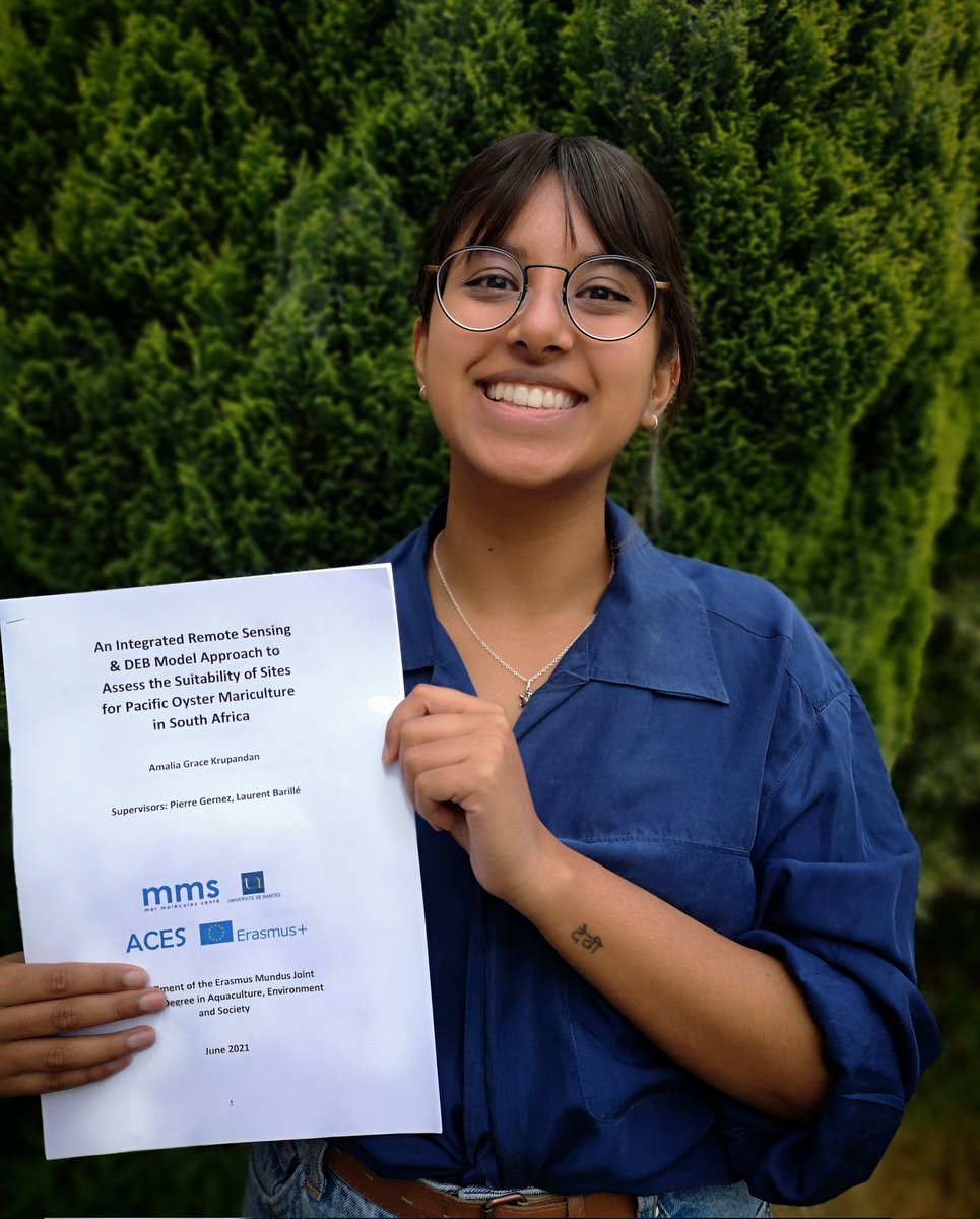 AquaStudents's tweet photo. Last month we celebrated ACES student Amalia's 1st publication, her dissertation on Pacific #Oyster #aquaculture potential in #SouthAfrica, researched at ACES partner @RSBE2NantesUniv. 🎉👏

Now you can read more about Amalia's story and her ACES journey 👉https://t.co/EUmmzwcgrG https://t.co/s4XrPnK4Ln