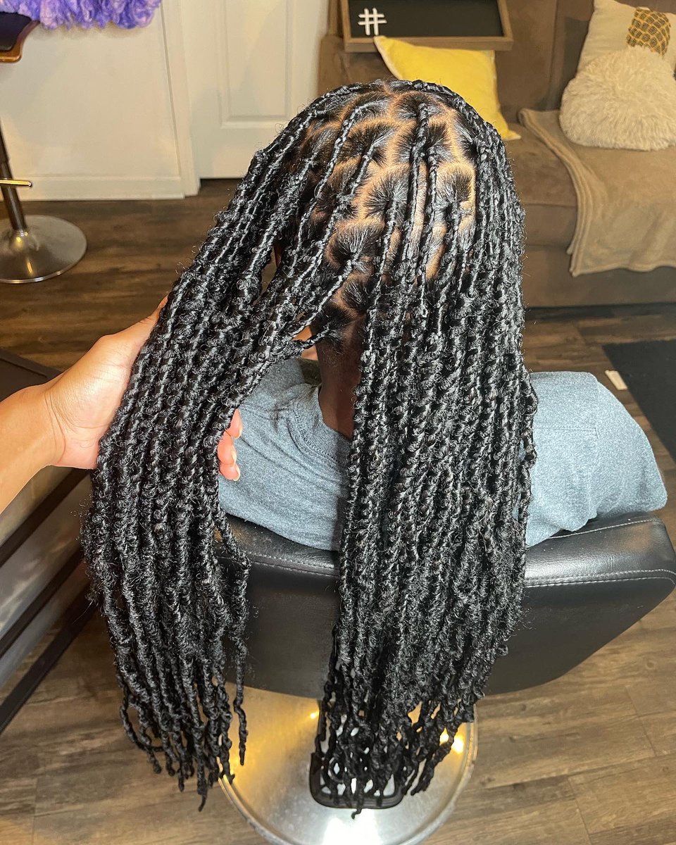 ___Nesha's tweet photo. Appointments available this week $25 off ❤️ https://t.co/PVtEltYwE4