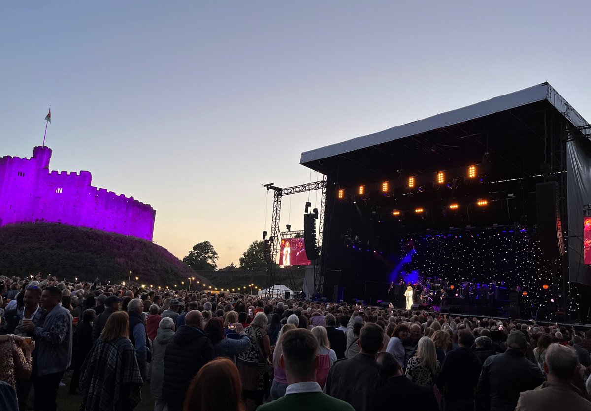 Fineline Lighting tweet media