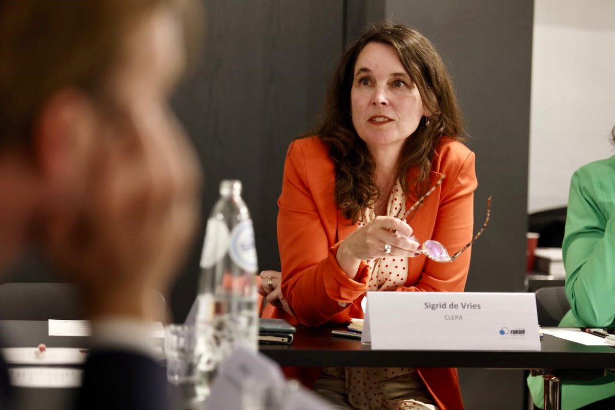 ForumMobility's tweet photo. 💬 Discussions today at @ForumMobility
🧐 Are different policies on energy and road pricing adequate and aligned to deliver the 2030 climate objectives?
🤔 Is infrastructure accompanying the uptake of alternatively fuelled vehicles?
#FitFor55 #DebatingMobility https://t.co/3Uw347mewR
