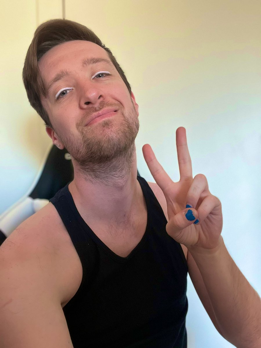 frogfriendmax's tweet photo. ✨ STREAM SOON ✨

Join me in an hour’s time for a lil catch up and an adventure with Ditto 💖 haven’t streamed in a hot minute so will be lovely to see some familiar faces!

https://t.co/8sTzj4lfD2 https://t.co/ucmalf6TEI