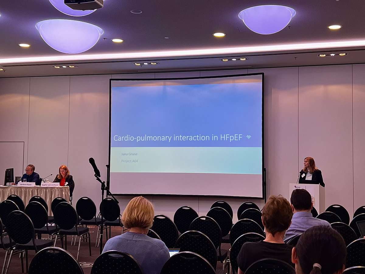 3rd day of #ISHR2022 #Berlin @ISHR_ECI @ISHR_ES 
Today some PIs of CRC1470 presented the projects including my PI, Jana Grune, who introduced our project “Cardio-pulmonary interaction in HFpEF”.
#crc1470 #sfb1470 @crc1470