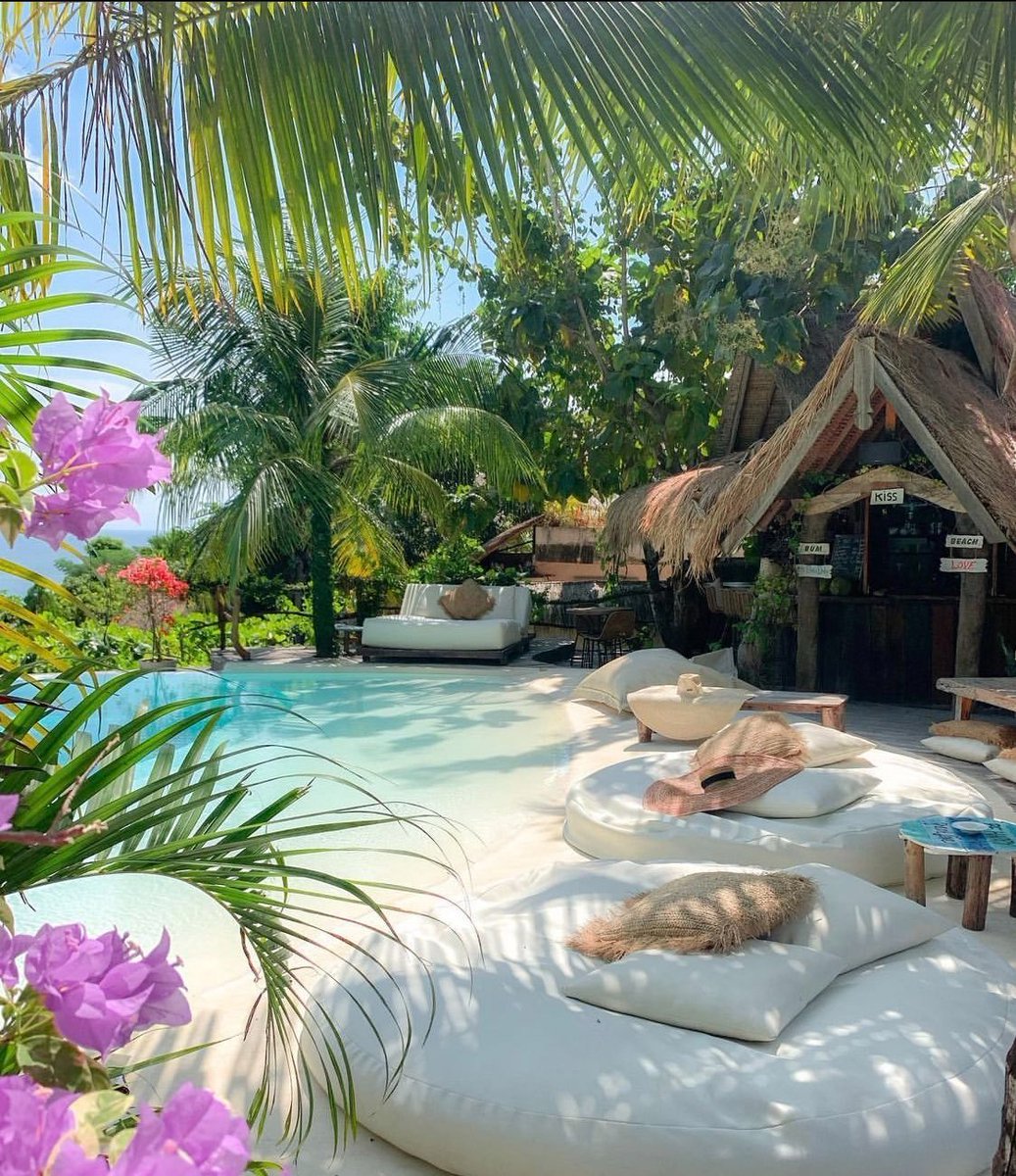 travly's tweet image. Manifesting a trip to Bali