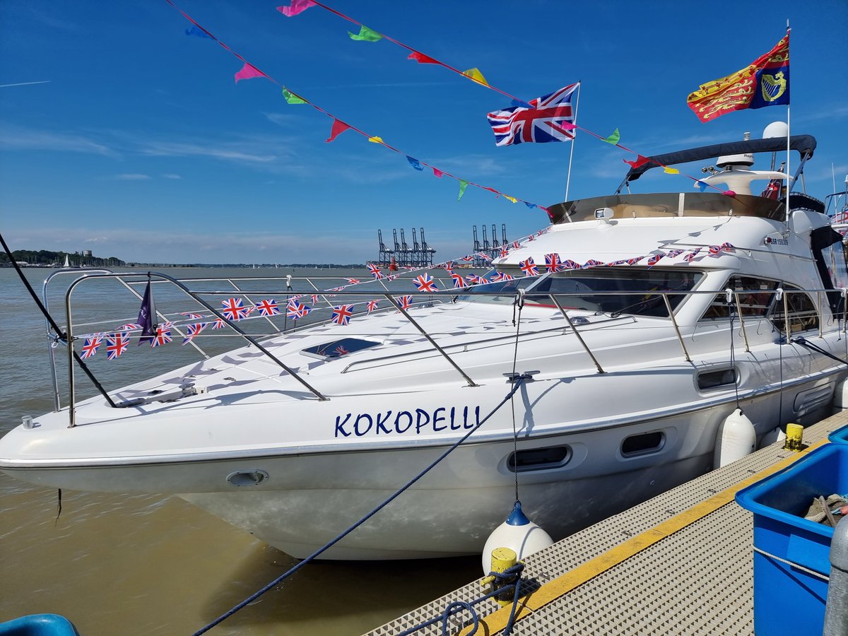 SuffolkF2022's tweet photo. Coming up next weekend! 🚤 ⛵️ 🌊
18th and 19th June:  Festival of the Sea 
https://t.co/qE20dBhhjU
This is the chance for everyone to celebrate the sea and rivers, our ports, and our beaches, as part of the Platinum Jubilee and the Festival of Suffolk. https://t.co/fzaTt1QGA7