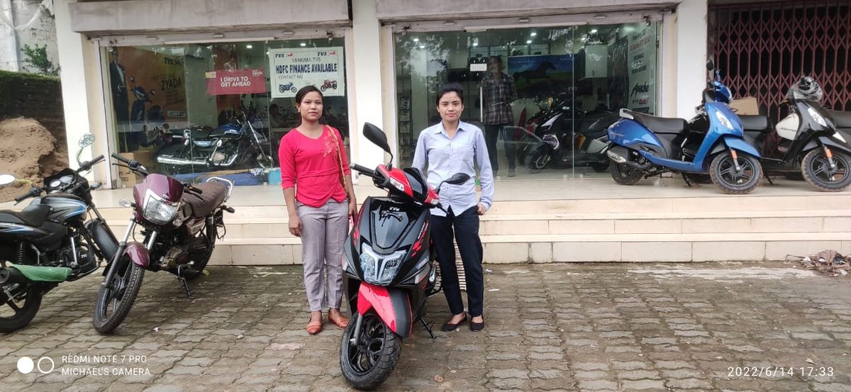 CSCMeghalaya's tweet photo. 💥💥💥
Happy to share that 2 wheeler loan disbursed to Smt Fridina Momin by Our HDFC CSP Mrs Tency Marak from Nengmandalgre CSC, East Garo Hills District of Meghalaya through HDFC Bank.

@CSCegov_ @dintya15 @ceo_csc https://t.co/zeaQWh6DLj
