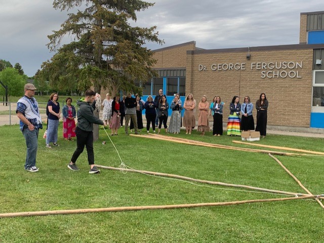 Shout out to Elder Dixon, Mr. Cappo, Mr. Jaleta, Mr. Coleman, and the staff &amp; students at Ferguson for participating in our Treaty 4 Flag ceremony. 30+ staff helped set up the tipi and participate in a pipe ceremony with Elder Frank before the official ceremony.
<a href="/RegPublicSchool/">Regina Public Schools</a>