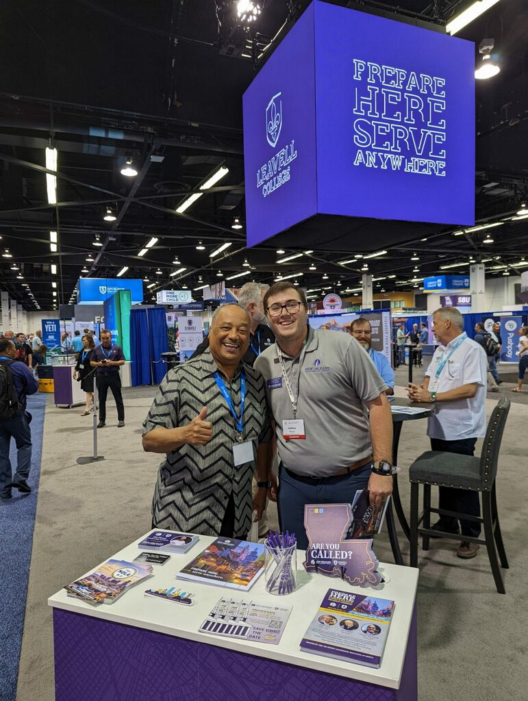 NOBTS's tweet photo. The "Pastor of New Orleans" is in the building folks! So thankful for his faithful ministry in New Orleans! @FredLuter @nobts @leavellcollege #sbc22 #sbc #preparehere #serveanywhere https://t.co/Gc0IeqVDp5