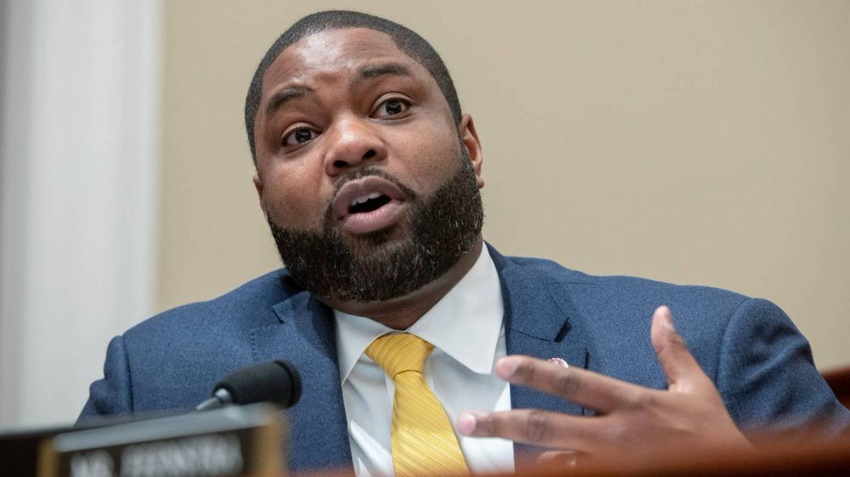 The Hill tweet media