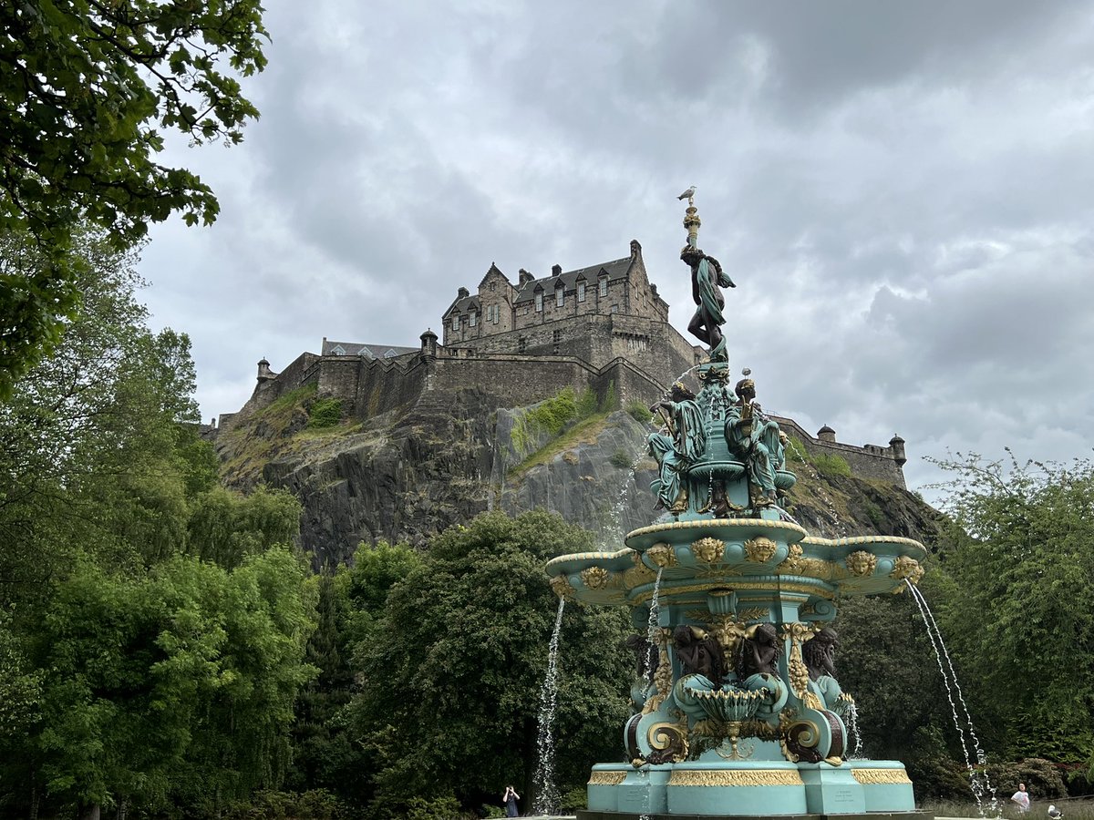 BloomfieldMath's tweet image. Oh, Edinburgh … it’s been fun!
