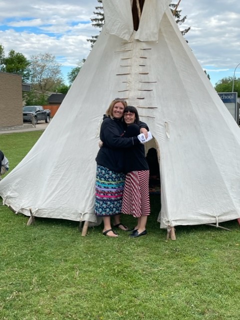 Treaty 4 Flag Ceremony at Ferguson School...building relationships with one another. <a href="/RegPublicSchool/">Regina Public Schools</a>