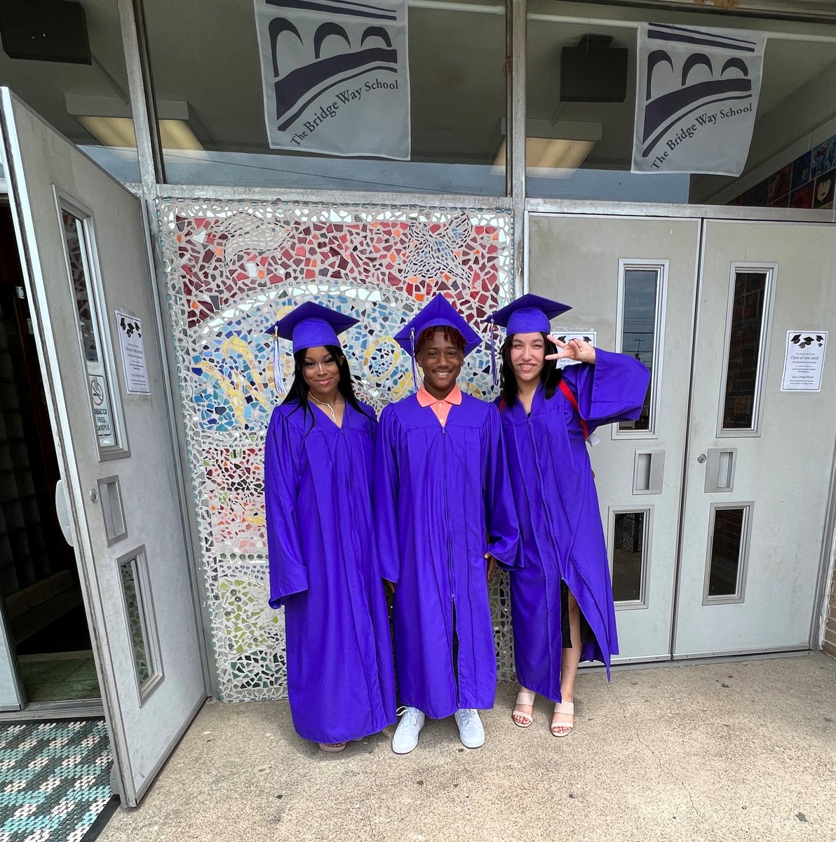 BridgeWayPhilly's tweet photo. The Bridge Way Class of 2022 has graduated!!! 🎊🎊🎉🎉 🎈🎈We are so proud of their accomplishments and can't wait to see the amazing things that follow.

Thanks to our amazing students, families, staff, teachers, and supporters - we can't do this without you. https://t.co/C1RUzoOmXi