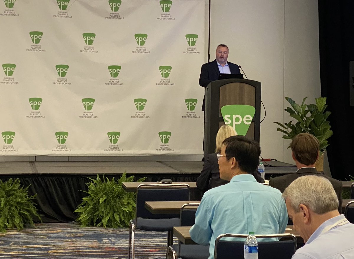 4SPE_Plastics's tweet photo. Kicking off our ANTEC keynotes with a word from Pat Farrey, Jason Lyons, and Perc Pineda, Ph.D., Chief Economist and VP of Research, AFSA #ANTEC22 https://t.co/38yBaXi1r1