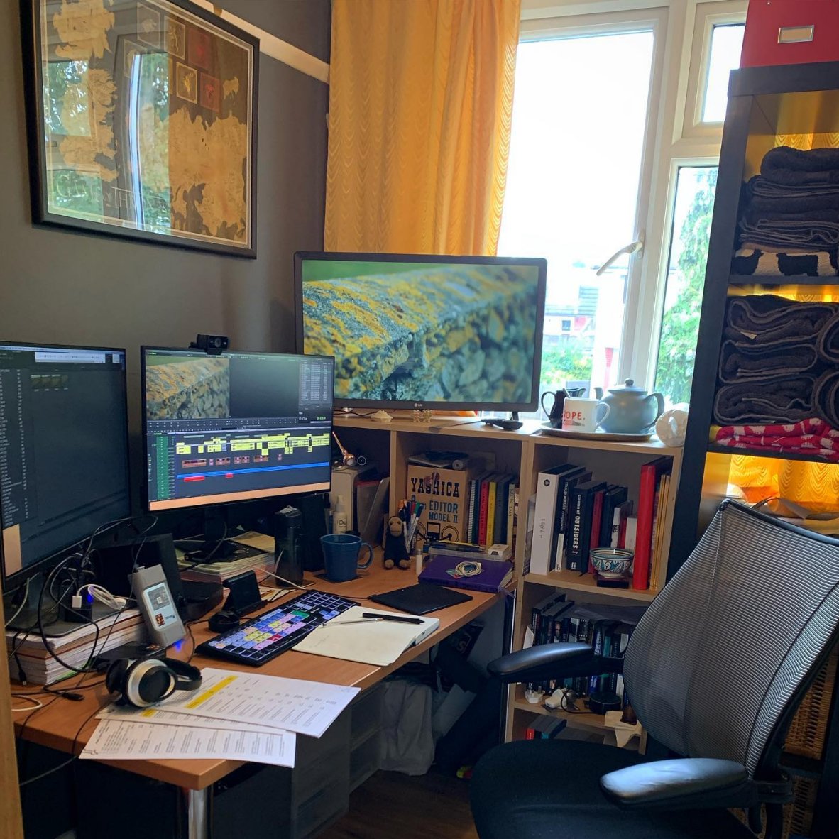 MediaComposer's tweet photo. 📷 https://t.co/BsSE7GeNmy
▶️ https://t.co/f1sv8KvY1z
#homeeditsuite #avidediting #editor #postproduction #wfh #mediacomposer #avid https://t.co/B95lYB9SQy