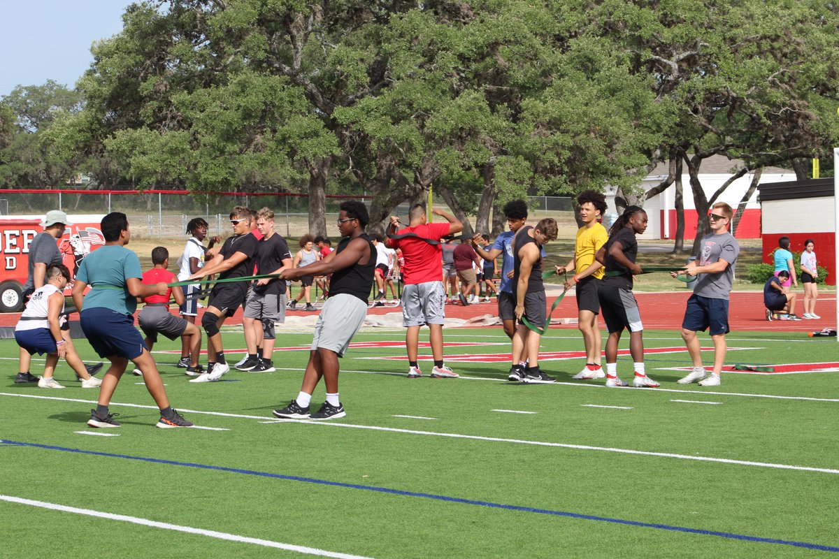 TaftGraphicDsgn's tweet photo. Day 2 Photography Camp photo dump #4!  Students took some GREAT pics of things happening at @NISDTaft today!  @NISD_CTE @NISD #relentless #RaiderPride #NISDsuperiorCTE https://t.co/VGUyjG7gsa
