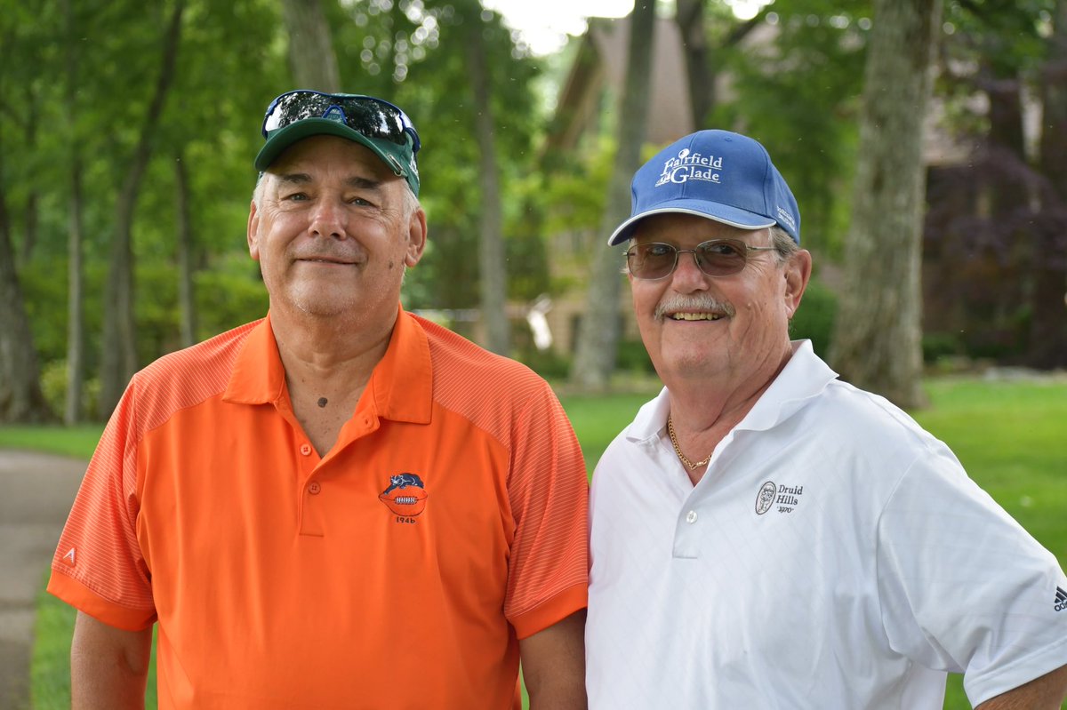 TennPGA's tweet photo. We’d like to give a special thank you to all of our volunteers this week at the Tennessee Senior State Open hosted by The City of Crossville. This tournament would not be possible without your help! 👏
#TennSeniorState https://t.co/sw8uAOpK2Q