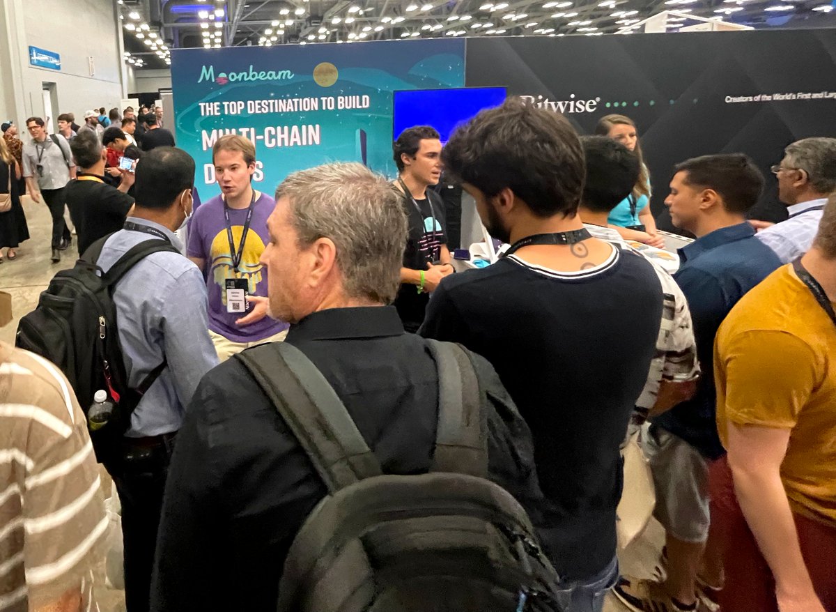 MoonbeamNetwork's tweet photo. 1/ #Consensus2022 was a HUGE success!✨

We're over the moon to have met with so many people from the Moonbeam &amp; greater #web3 communities to talk about building multi-chain apps, emerging trends, &amp; the future of interoperability!

Until next year 👋 @consensus2023 @CoinDesk https://t.co/XQ9Ncu5pyc