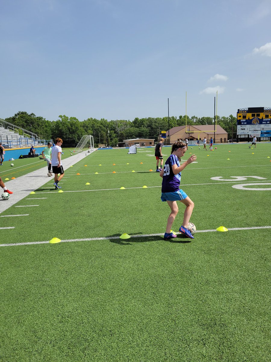 BHSBearSoccer's tweet photo. Bear soccer camp day 2 is in the books! We had a great time today. Our last day is tomorrow 10-noon at the stadium. #BearNation #BearSoccer https://t.co/4qTqsjPONE