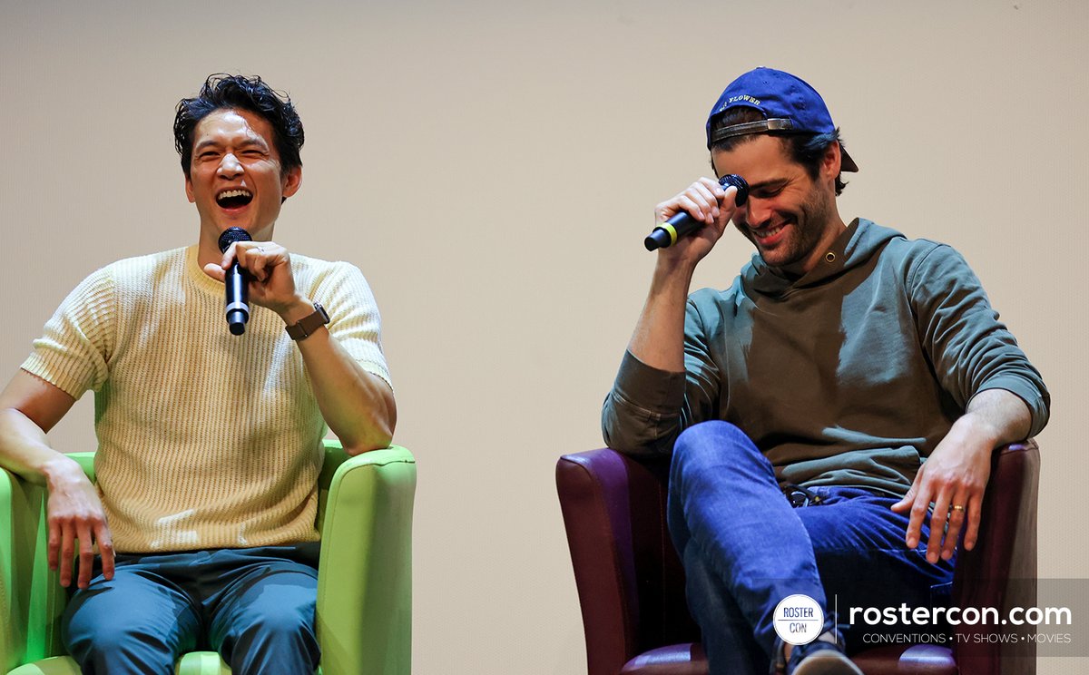RosterCon's tweet photo. #THOS4 - Les photos des panels de Katherine McNamara &amp; Harry Shum Jr / Luke Baines / Matthew Daddario / Will Tudor sont en ligne... Et il y en a beauuuucoup 😄 #shadowhunters
📷 https://t.co/HpczDrzFrs https://t.co/GC87H2lseb