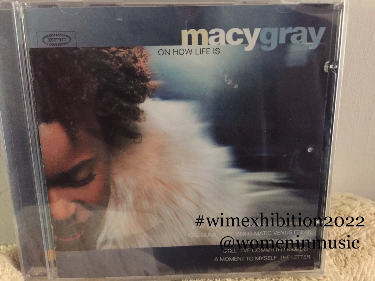 womeninmusic's tweet photo. #womeninmusicexhibition#Day6 #MacyGray - #wrapped 😉 @MacyGraysLife
#wimexhibition2022
#womeninmusicexhibition #foundercollection
#HappyTuesday #musicalfriends
#womeninmusic https://t.co/rfCaui6l6g