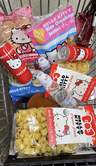 Grocery shopping https://t.co/tpdFjnmiFQ