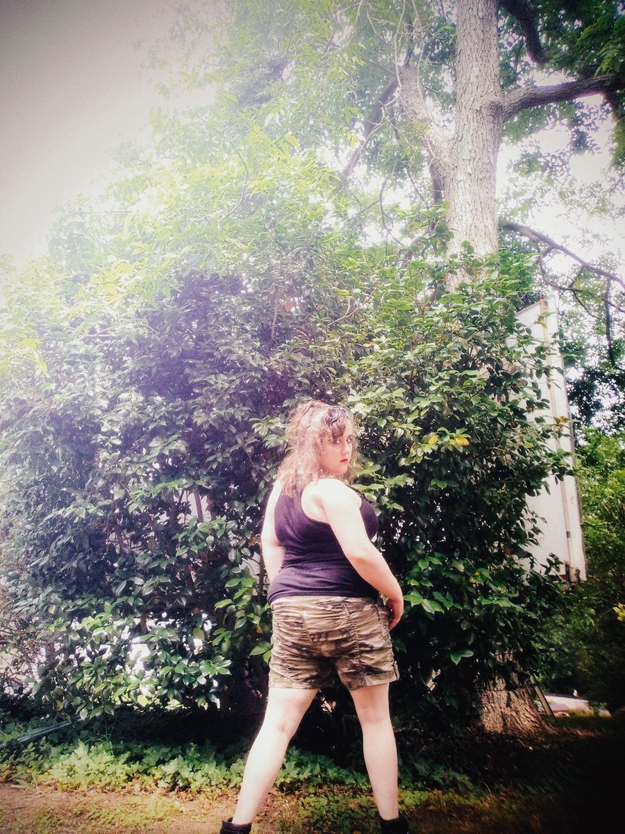 ClaymoreKay22's tweet photo. In the words of Sam Kiszka, I came to slay.
@Walmart No Boundaries Racer Back Black Tank Top, Camo Shorts
@Airflex Black Ankle Booties
#ootd #walmartstyle #thriftstorestyle #fashionblogger https://t.co/0HVbPp8MTW
