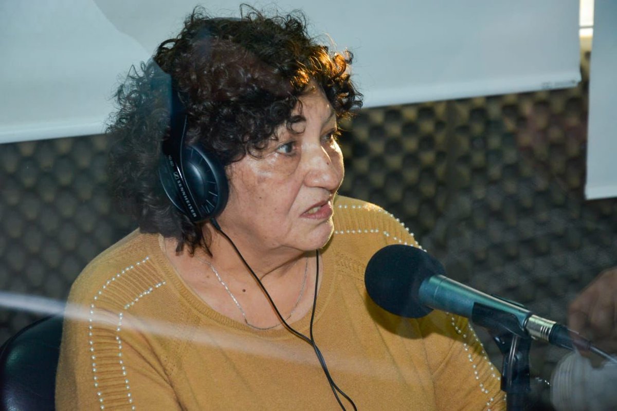 GiovanettL's tweet photo. Hoy en el programa en vivo de #InstaCodigoAdolescente de la @de_ciudadania , en FM Capital, fueron entrevistados Elsa Erice y Policiano Yáñez, #EmbajadoresAdultosMayores en el marco del 15 de Junio, Día Mundial de Toma de conciencia sobre el abuso y maltrato en la vejez.
#Nqn💙 https://t.co/r77EvjpZ2n