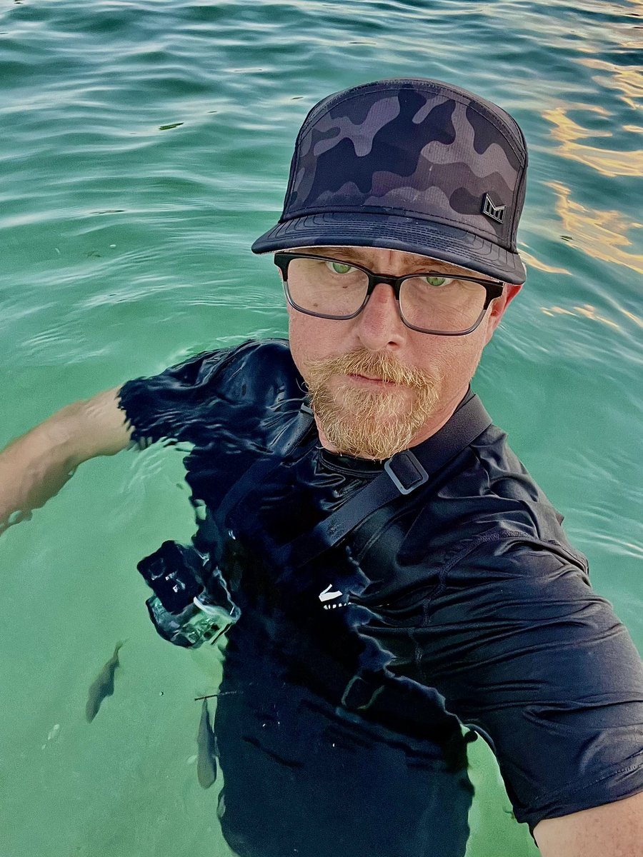 SethPlatt's tweet photo. #NewNFTProfilePic
Iβm a @FelineFiendz again.
This one spoke to me. Thatβs me this this morning on the right trying to catch some sunrise & fish photos & video at the same time. #Contentbeast. #FIENDZTAKEOVER https://t.co/UX66XZ2Za9