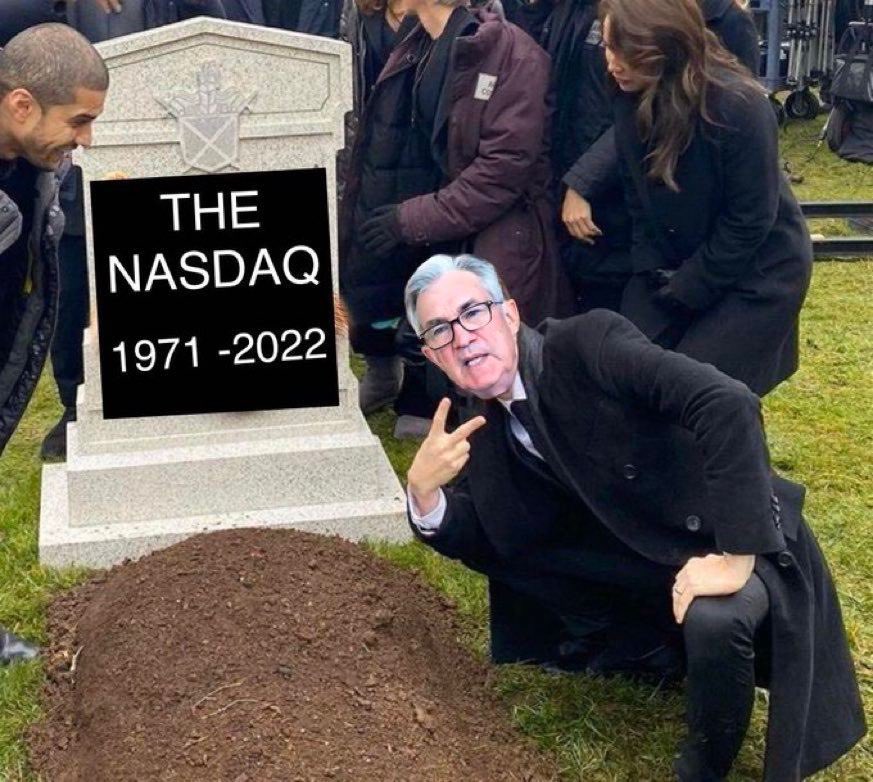 WClementeIII's tweet image. POW-pow!