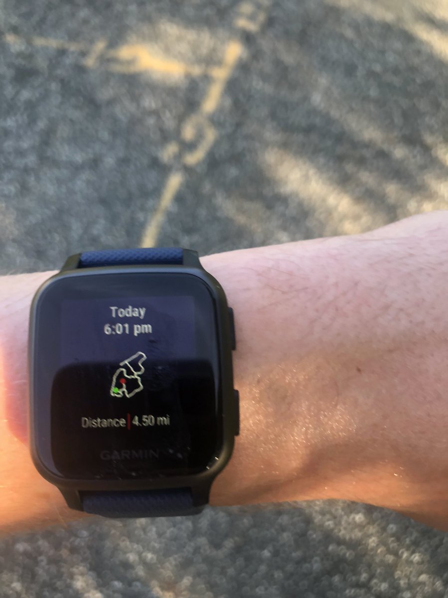 FeilNarley's tweet photo. Somehow accidentally drafted Evan Engram while running but at least he #correlates. #underdogcardioclub like the structure less with that third te though wanted another rb https://t.co/VtBsjxdNot