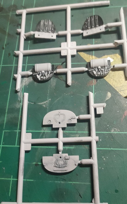 WartsNAllModels's tweet image. Going live on  in 30 minutes, detailing 3 #kits on 1 stream, hitting the #lancaster #bombbay, #finishing the #Halifax #aircrew and #engines, the #spitfire #interior, and a stack of #canopy work. Pop past and chat! #scalemodels #ww2 #aircraft #172scale