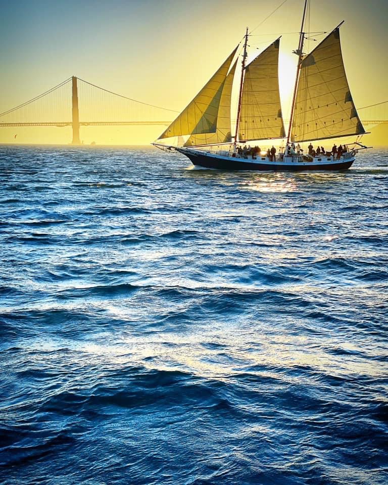 SFBayAdventures's tweet photo. Start your weekend off right! Friday Night Sunset Sails begin next weekend. https://t.co/4xUEbzvo2m
#sunsetsf #sailingsf #sail #sausalitosunset #goldengate #datenight https://t.co/v7aEytD4TQ