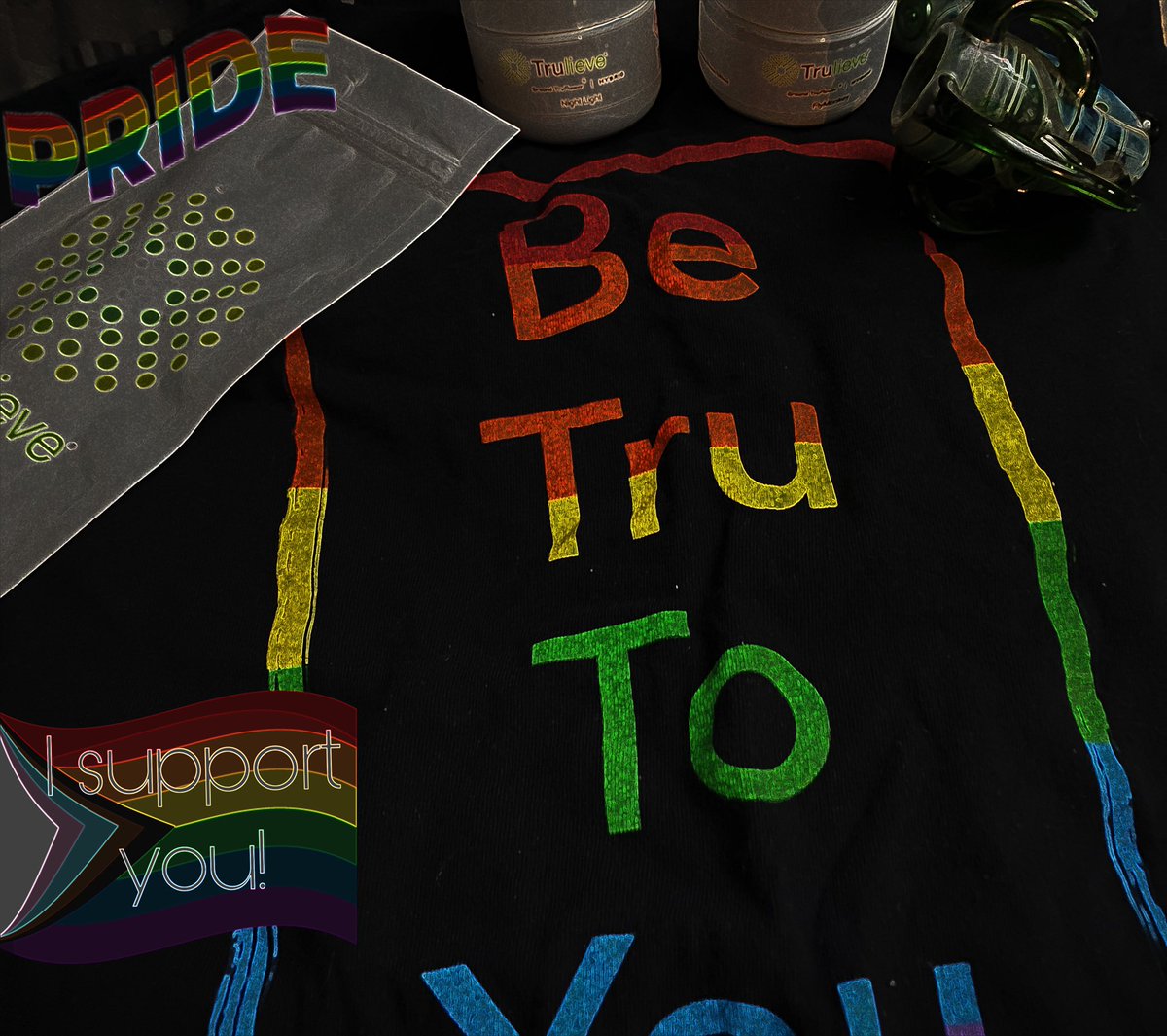 meechie69rocks's tweet photo. Happy #PrideMonth !! I’ve always been an outsider looking in.. I don’t judge ppl based on anything but character because I believe in being true to yourself!! #BeTruToYou #fl #trulieve #Sponsored #meds @Trulieve https://t.co/RfS8IwNyT8