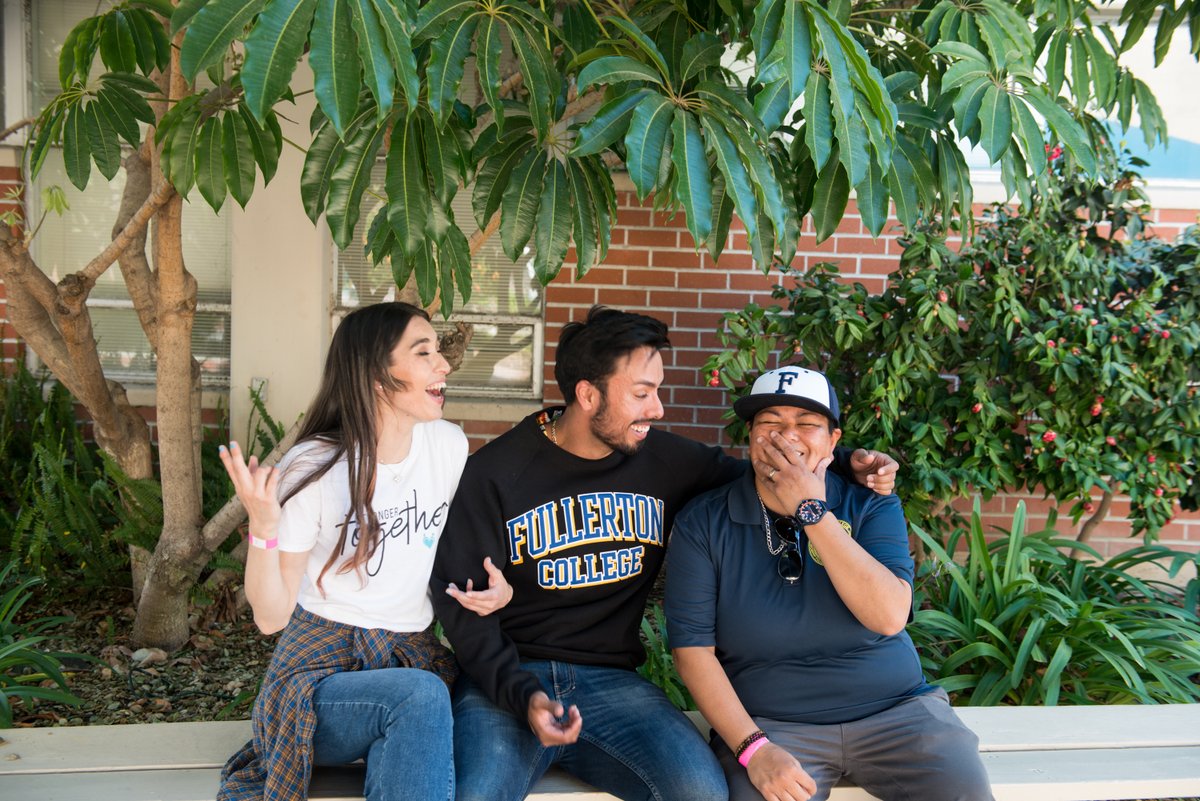 Did you hear?! Fall 2022 starts August 22! 🤩

Apply today at fullcoll.edu

View the Fall 2022 schedule ⬇️
fullcoll.edu/schedule/