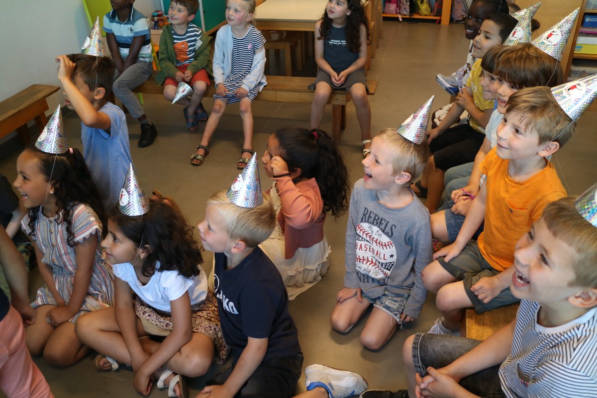 Digitale Wolven tweet media