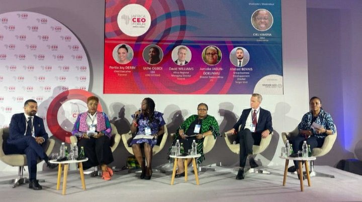 IFC_fr's tweet photo. « La pandémie de #COVID19 a affecté la logistique dans toutes les régions du monde, mais il a également créé des opportunités d'innovation et d'efficacité et nous le constatons à travers l'#Afrique. » - @JumokeJagunD au #ACF2022 https://t.co/uWO8Nawigu