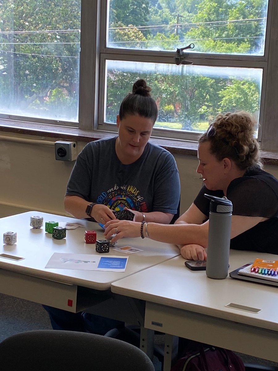 KnoxSchools CompSci tweet media