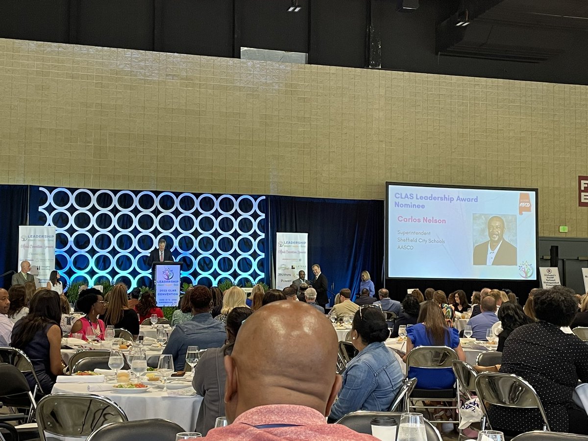 MatthewSyesta's tweet photo. Congratulations to Dr. Nelson for receiving the CLAS leadership award!!!  #clasconv22 https://t.co/g9JYPgumbI