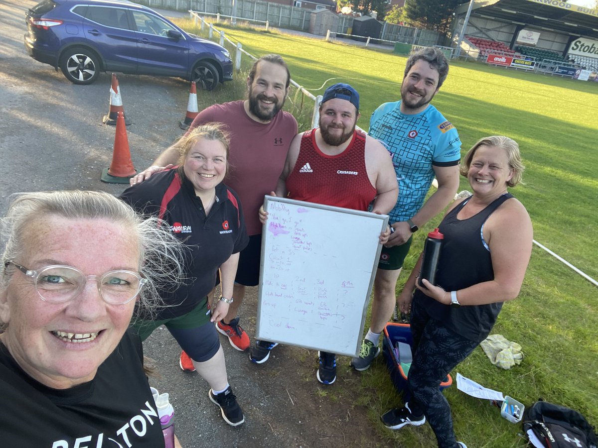 Waterloonumber8's tweet image. … stop press …  @lancashirerugby County President joins in with rugby fitness training. Will she be able to walk again before the AGM? 🤣💪🏼🏉🌹