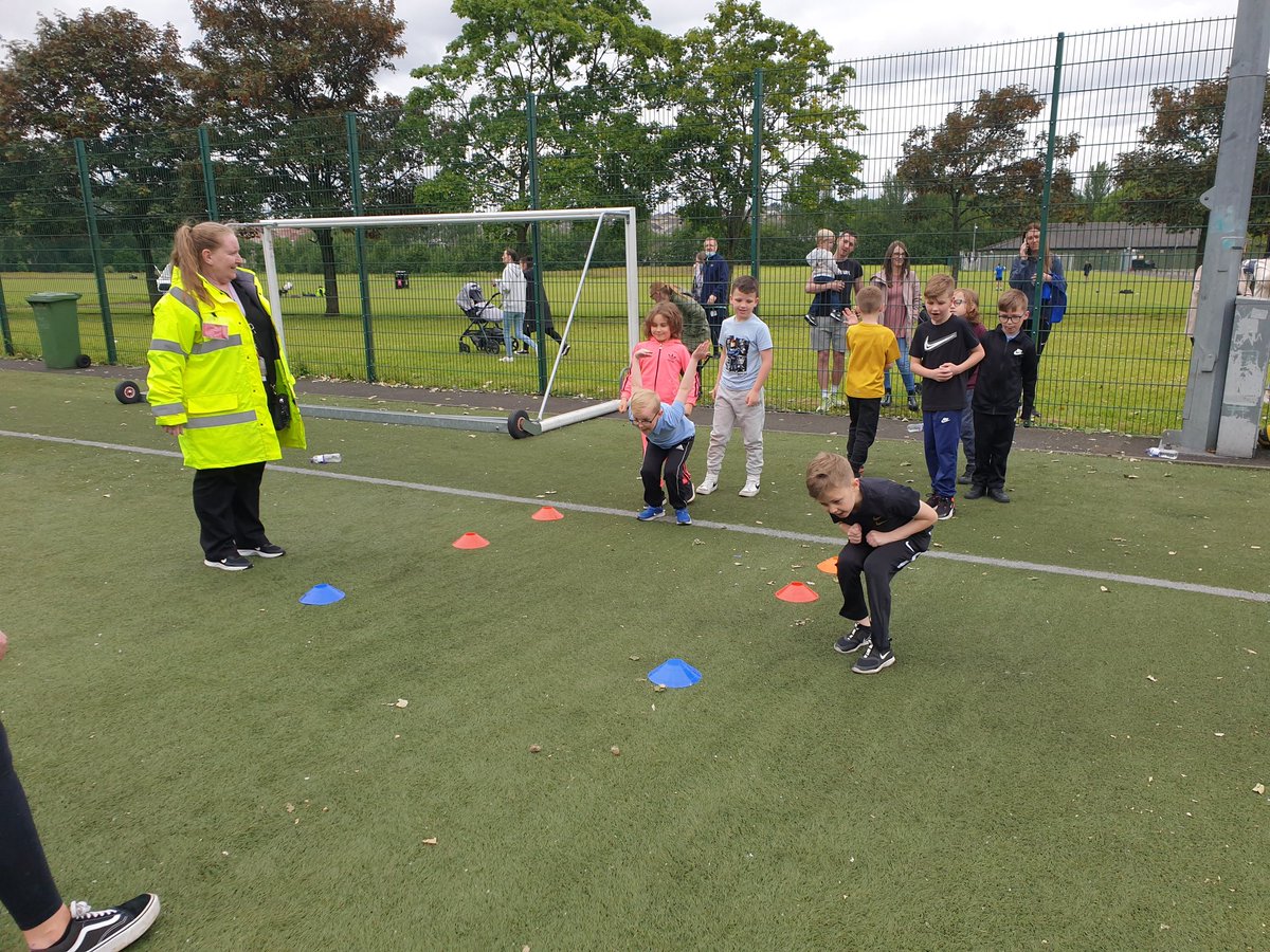 MissMandMrsMP3c's tweet photo. A fabulous day was had by all at our Multisports Day. Thanks to all our super helpers who ensured the event ran smoothly. 🥰👍👏 https://t.co/h2m9at02Eh