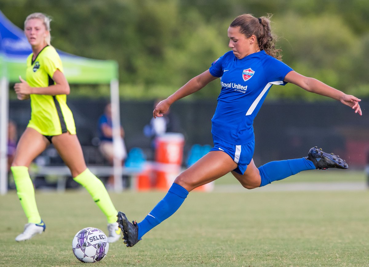 tbusoccer's tweet photo. You don't want to miss the chance to see our @USLWLeague team take over the pitch in their inaugural season! These girls are unbelievable 🔥 Make sure you grab your tickets now. https://t.co/0i8oC0s45L #ForTheW #WhyTBU #OurCulture @royalunited https://t.co/ecsJg1m0wX